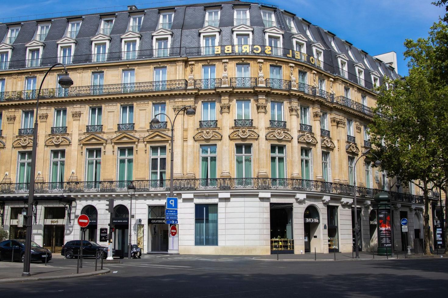Façade de l'Hôtel